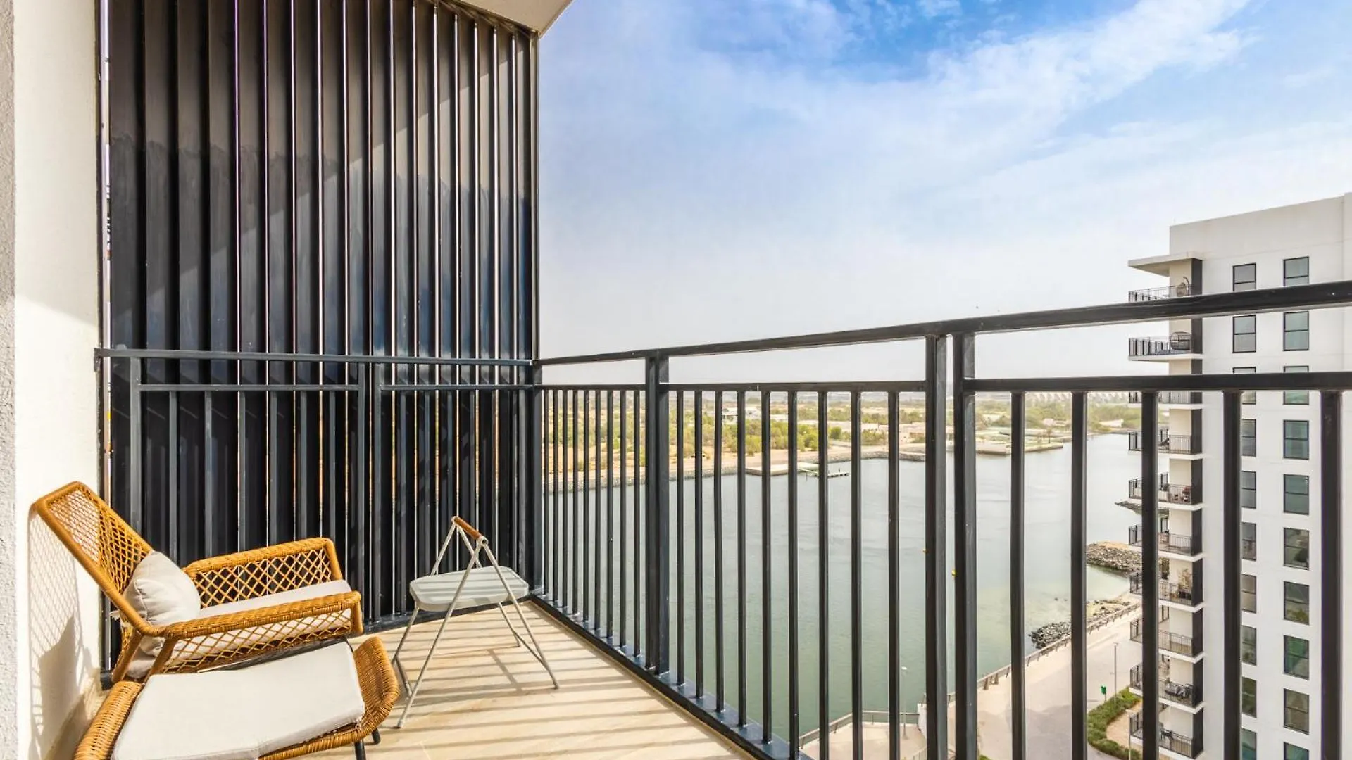 Voyage Waters Edge Studio With Canal Views 阿布扎比 0*,  阿拉伯联合酋长国